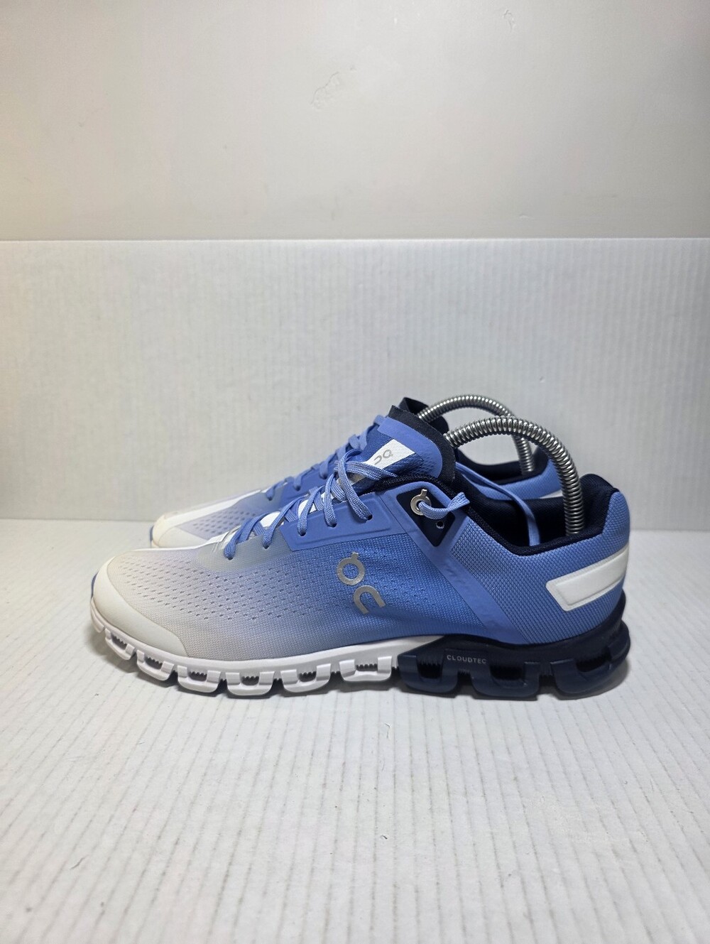 ON CLOUDFLOW 3 Marina/White Radiant Mesh Cloudtec Sole Running Shoes Size 9